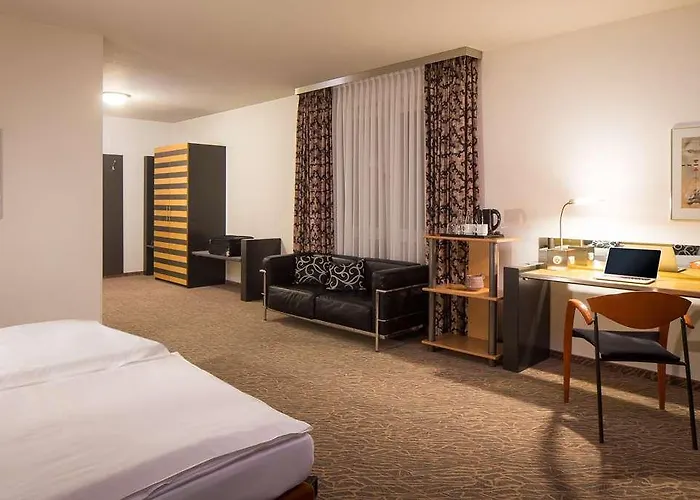 Lindner Frankfurt Hochst, Part Of Jdv By Hyatt 4*