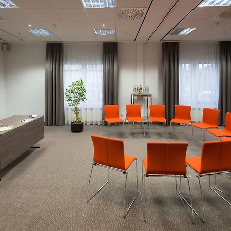 Lindner Frankfurt Hochst, Part Of Jdv By Hyatt 4*