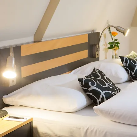 Lindner Frankfurt Hochst, Part Of Jdv By Hyatt Отель 4*